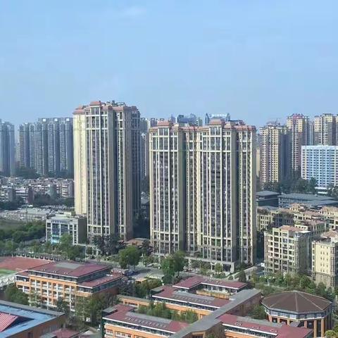 ♥️房东急售 领地凯旋国际公馆 清水 3/2/2 产权89 中间好楼层 视野开阔 中间楼层75.8万！