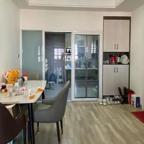 ❤️🔑一口价54.8购裴城春天，好朋友的房子，精装3/2/2，产权88平，精修入住不到一年，新证6750 63205