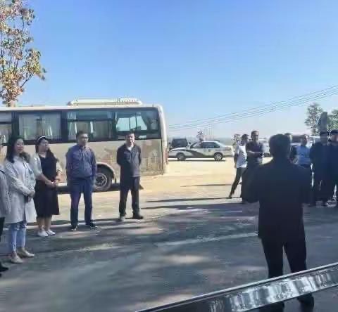 宣化镇开展大人代表观摩调研活动