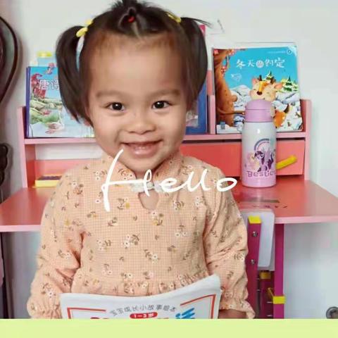 “书香飘万家，悦读伴成长”家庭图书角创设分享-----永兴中心幼儿园一分园小一班  陈佳颖