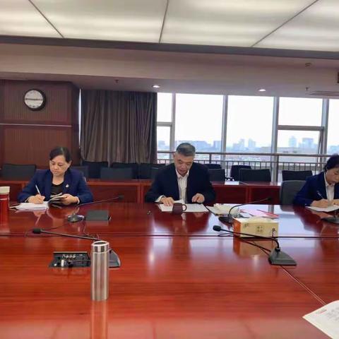 分行党委委员、副行长陶军同志给三支部、四支部全体党员上“不忘初心、牢记使命”专题党课