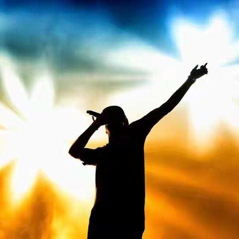 开路靠前人，引路靠贵人，走路靠个人