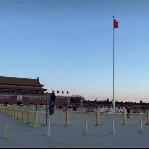 褚河第二中心小学疫情期间线上升旗仪式活动——致敬国旗 致敬英雄