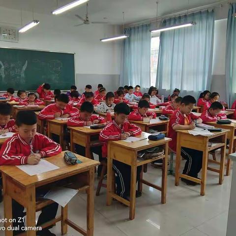 道通实验学校三年级级部举行“数学口算小达人”比赛