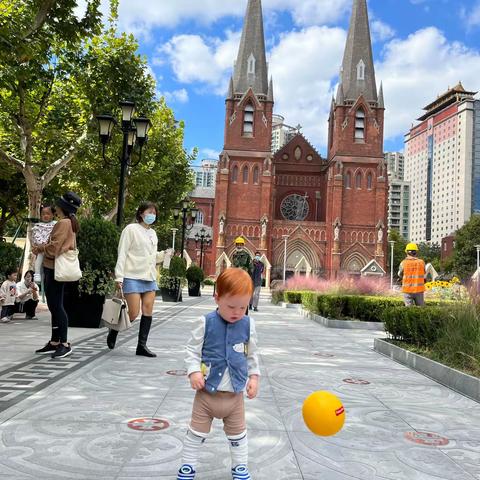 2022金秋十月爱玩球的詹姆斯