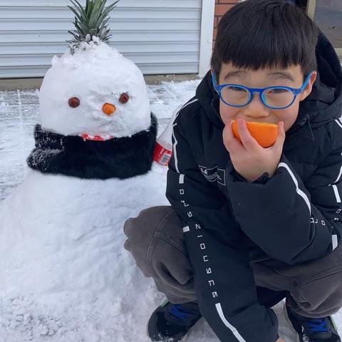 沈阳路小学二二班郭凌云的寒假生活