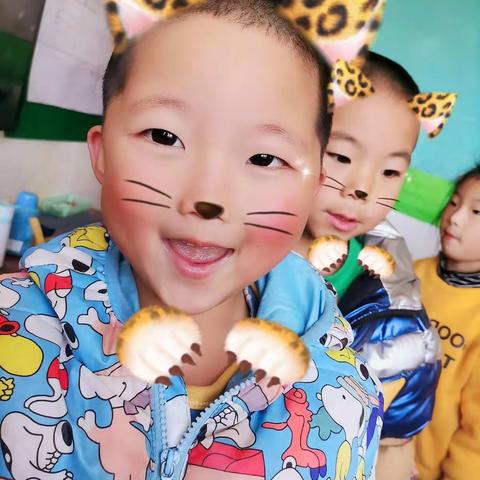 张哲菡宝贝的精彩瞬间