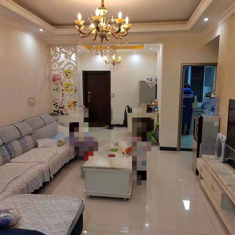 出租瑞能国际，3房双卫。房东首次出租，一直都是自住，家具家电齐全。年租金19000。v6833长号15883346171