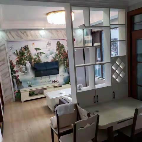 出租阳光1519望江塮，3/2/2户型精装修，年租金21800。联系6833