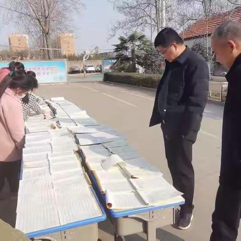 “晒晒最美作业，绽放最美自己”   ——城关乡胡庄完全小学作业展评
