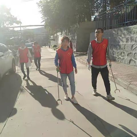 全力以赴   冲刺创卫