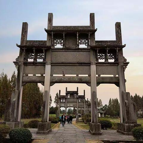 棠樾牌坊群