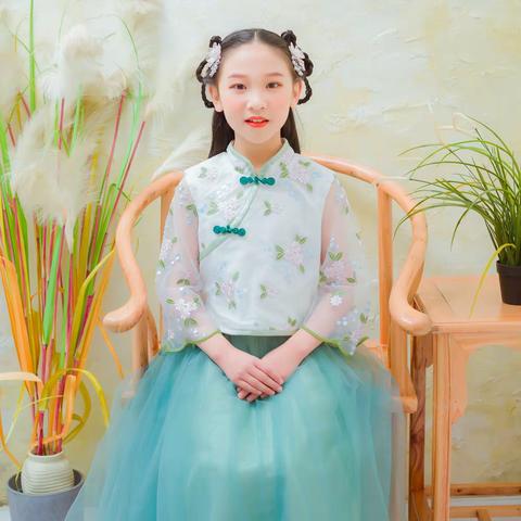 荷花祈福！阖家团圆！【象小三（4）班袁铭鑫】