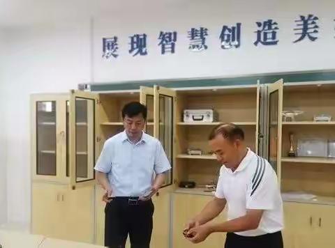 马陵中学|一片冰心育桃李 满腔柔情铸师魂——我校李伟成老师被评为市优秀科技辅导员