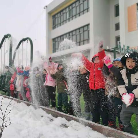 明珠幼儿园中二班课程故事——冰与雪