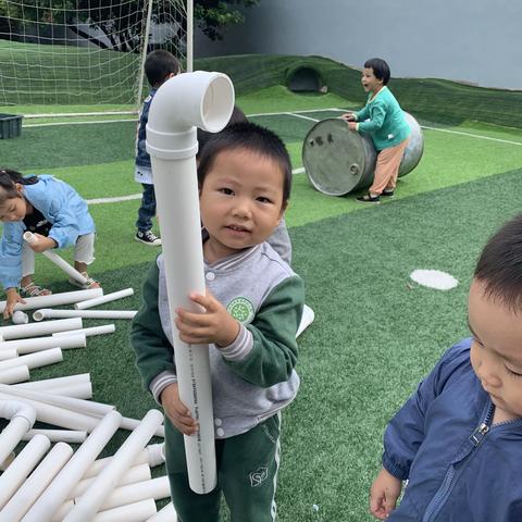 石屏县新春童润幼儿园启蒙班