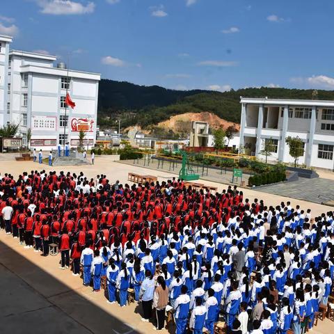 永远跟党走，奋进新征程——老麦中学庆祝五四活动精彩纷呈