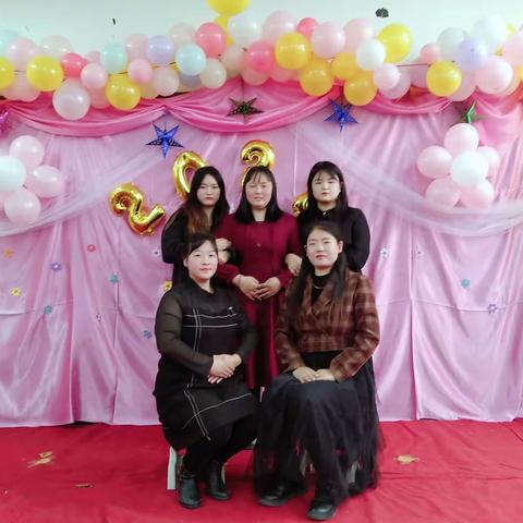 三里屯学校附设幼儿园 福虎迎新2022喜迎虎年，新年主题活动。