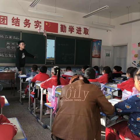 荔堡镇问城小学“双减”背景下的新入职（新任课）课堂教学评估