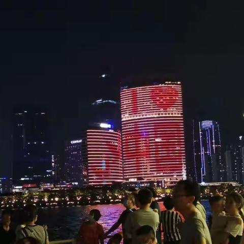 夜游珠江，欢度国庆
