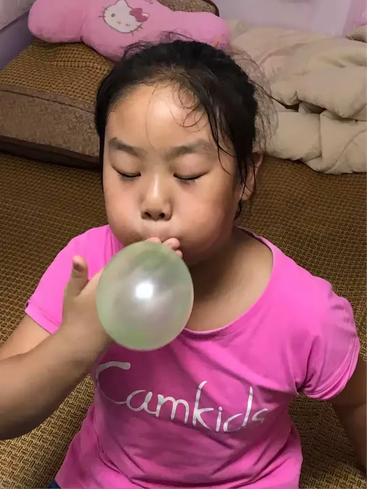 吹气球可以增强肺活量