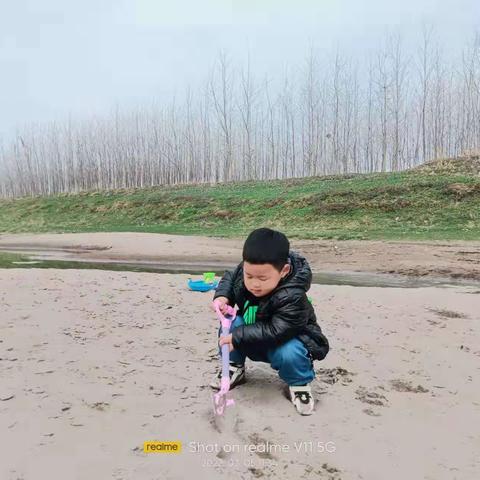 朝阳托育园幼幼班——《踏春》篇