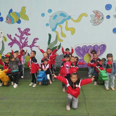 中三班九月份宝贝们的成长记录