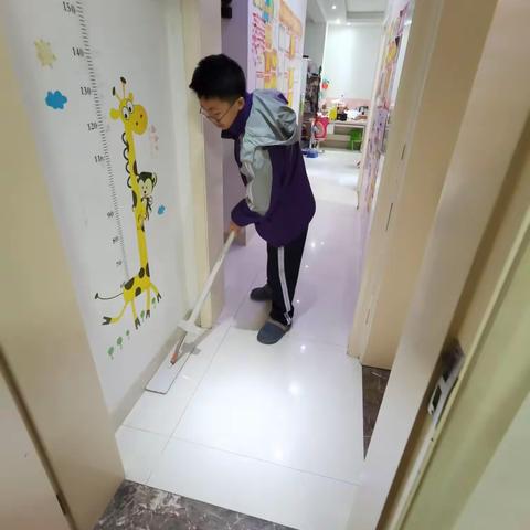 我在寒假做家务---南充高中嘉陵校区初2023级6班邓刘凯