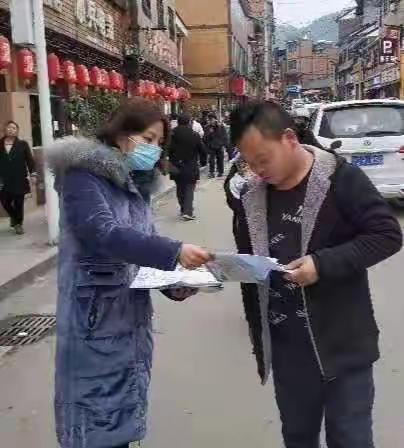 春风送真情 就业暖民心—— 新建镇开展2021年春风行动暨就业援助宣传活动