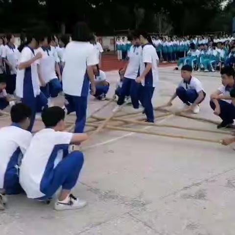 舞动校园 竹韵飘香  竹竿舞比赛罗定市泗纶中学