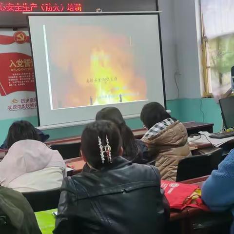 “人民至上，生命至上”-赞善社区服务中心安全生产（防火）培训及疏散灭火演练