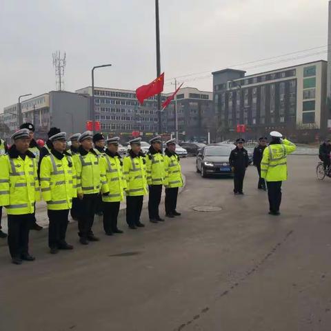 刘金亮同志春节慰问清徐交警一线民警、辅警。