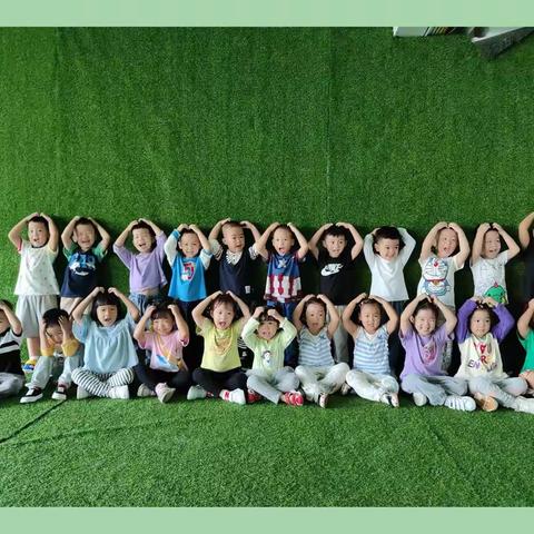 小一班  第七周  我与成长☀ 携手同行