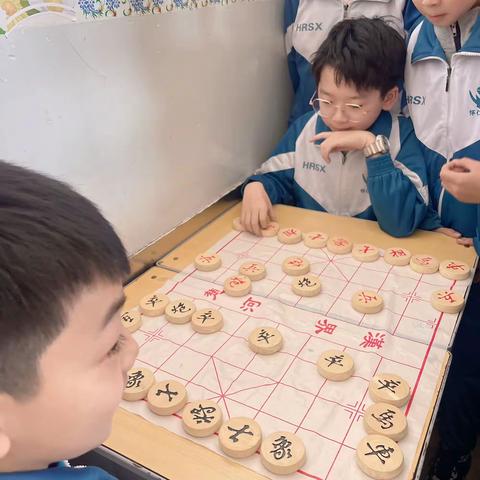 人生如“棋”，乐在“棋”中——怀仁十小六年级五子棋、象棋比赛