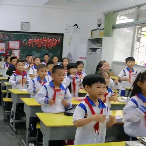 一年级美术课之娱乐