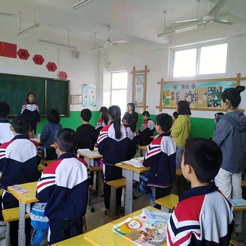 立足课堂  尽情绽放——后里寨小学四年级数学公开课