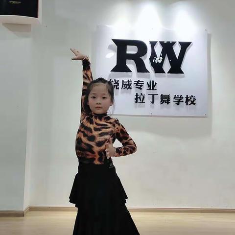 SUPER DANCE 小舞者第七期（指导老师:许丽瑶）