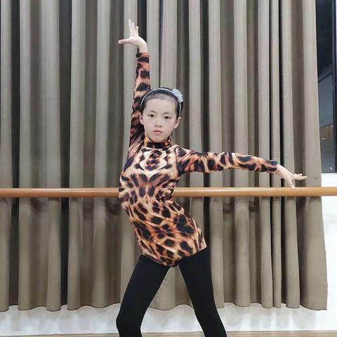 SUPER DANCE 小舞者第14期（指导老师:许丽瑶）