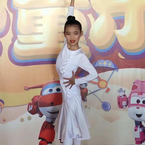 SUPER DANCE 小舞者第13期（指导老师:许丽瑶）