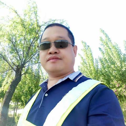 这是我自己，经常自己看着自己，不知道该做什么，想干什么，