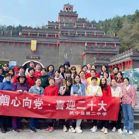 女神节丨愿芳华自在，笑靥如花