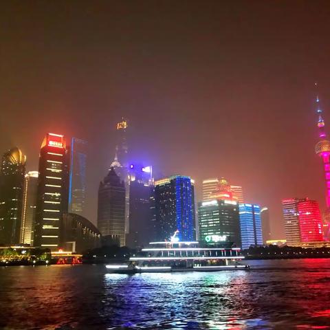 日观韩湘水博园  夜赏魔都浦江景