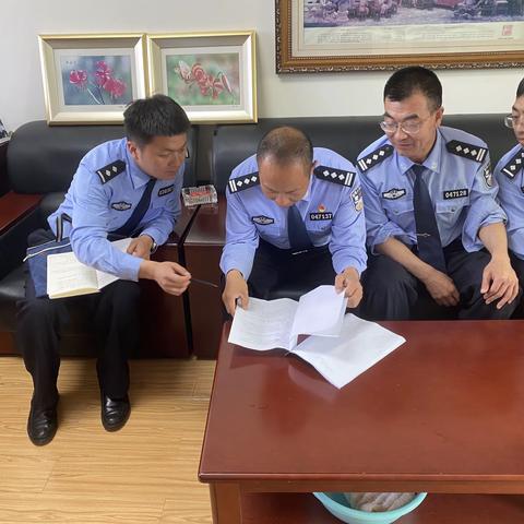 一级警长郝长明同志实地督导检查反诈APP推广安装工作