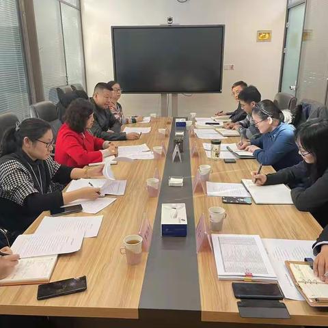 历下区税务局副局长一行参观调研济南中央商务区