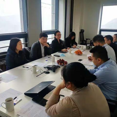 济南市自贸管委会、中央商务区管委会一行走访调研渣打银行济南分行