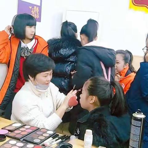 不忘初心，不断进取—记二中初中部2007班合唱表演