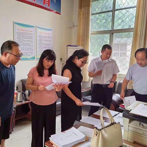 双管齐下抓安全，助力政教强发展——记地方镇中心校开展政教安全检查活动