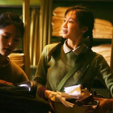 芳华的后来：那些年文工团一起走过的女孩