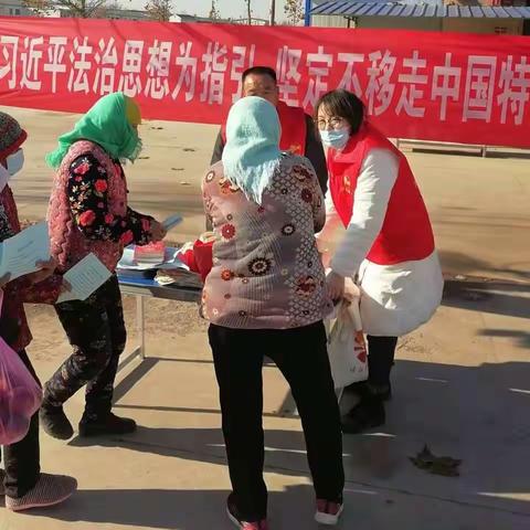 高官寨街道宪法周宣传活动