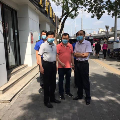 海淀区纪委委员、区政法委纪检组组长宋红旗检查督导“两会”服务保障情况